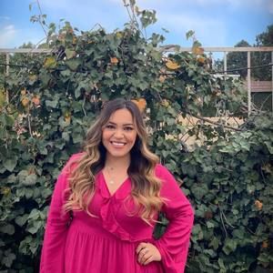 Meet your Posher, Zulay